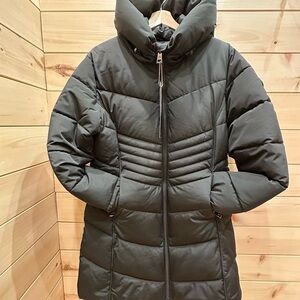 Women's Quilted Winter Jacket - Black